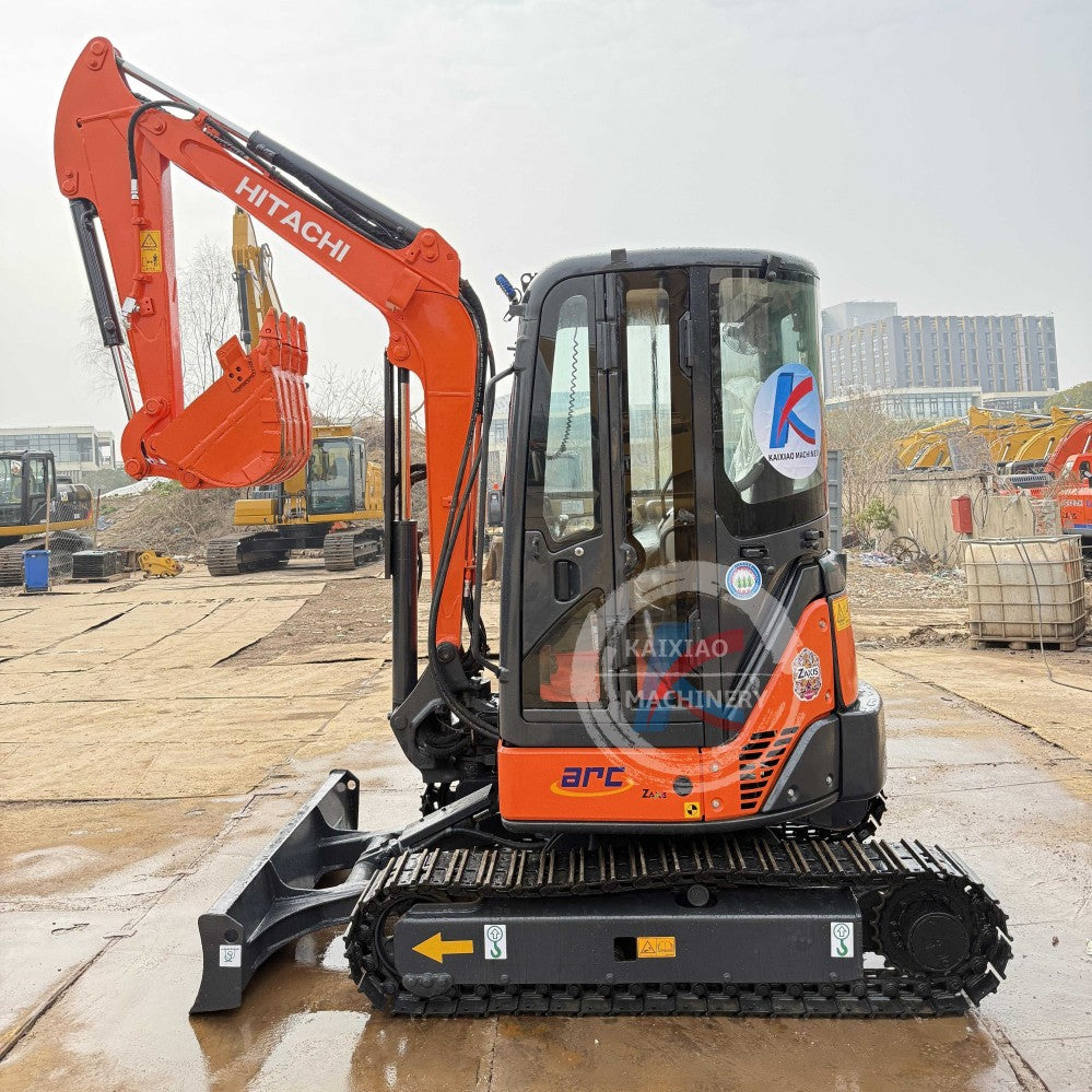 HITACHI ZX35U JAPAN ORIGINAL EXCAVATOR