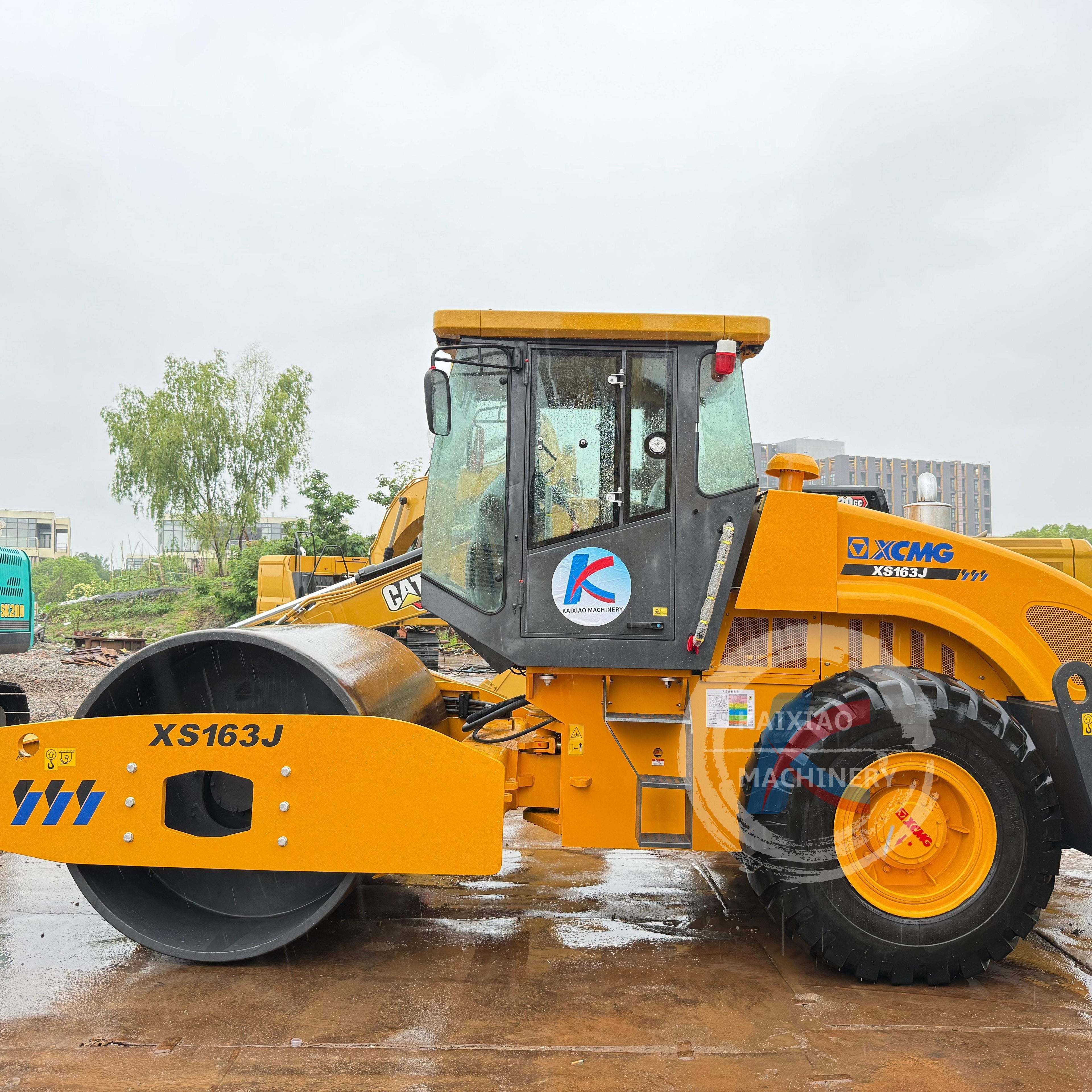 XCMG XS163J ROLLER