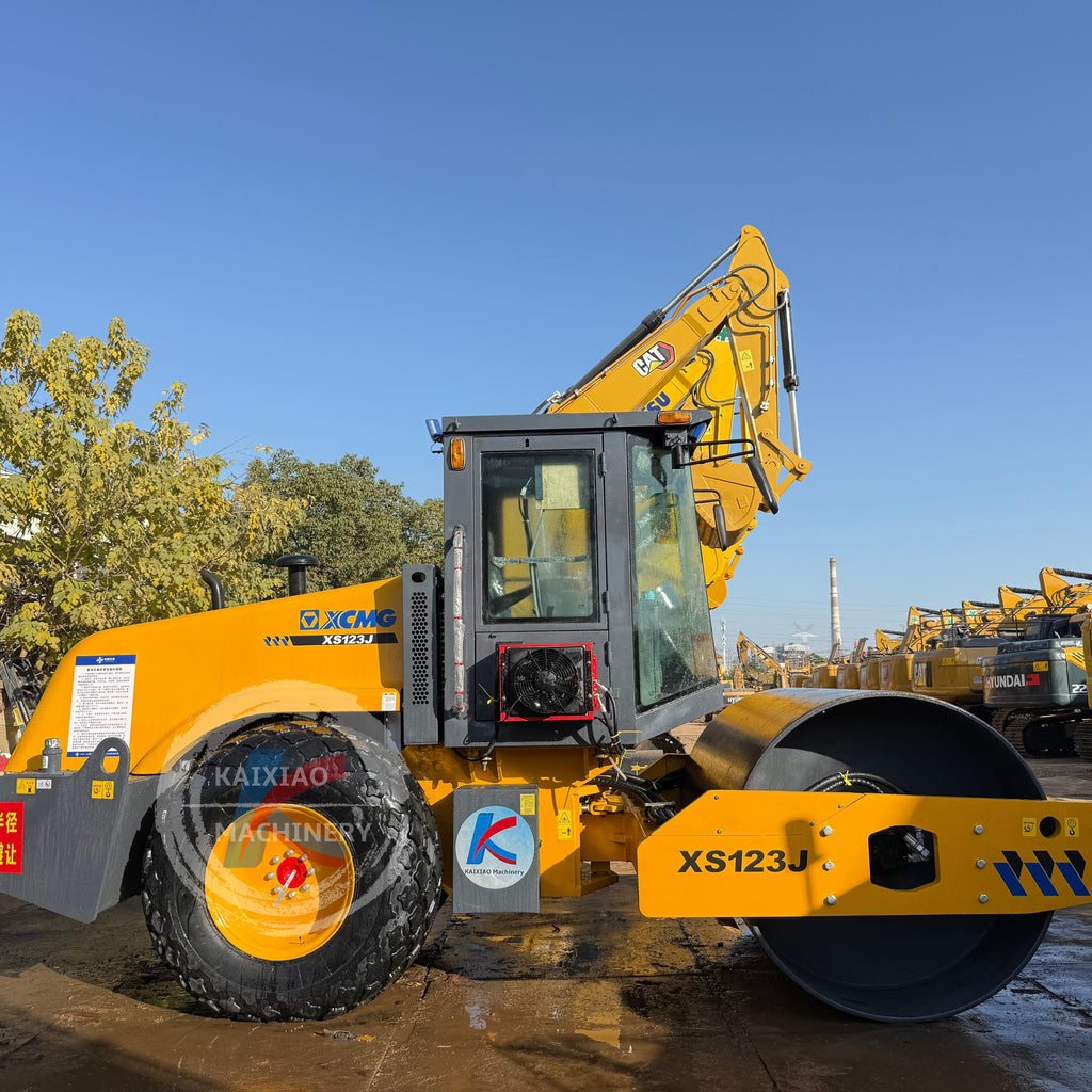 XCMG XS123J ROLLER