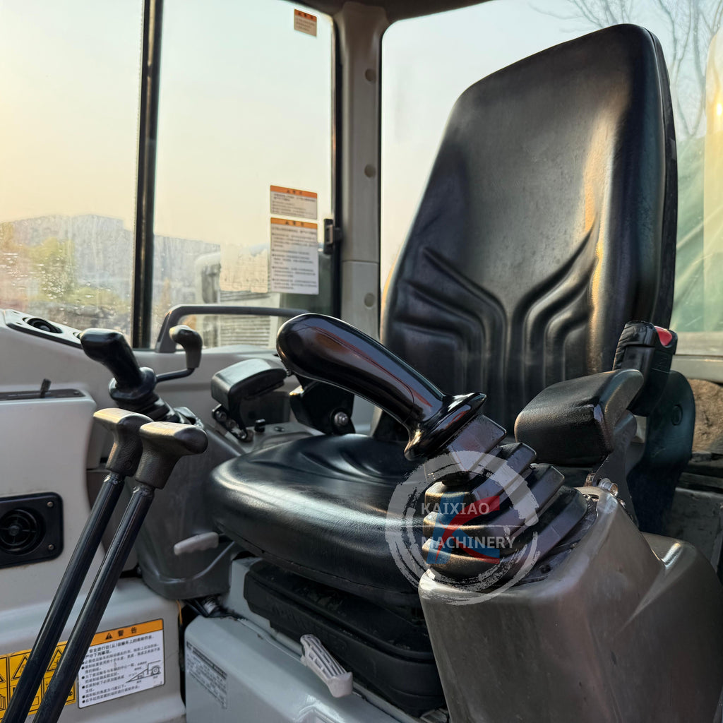 YANMAR 55 JAPAN ORIGINAL MINI EXCAVATOR
