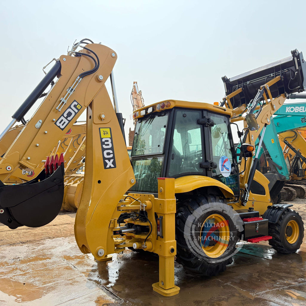 NEW JCB 3CX BACKHOE LOADER