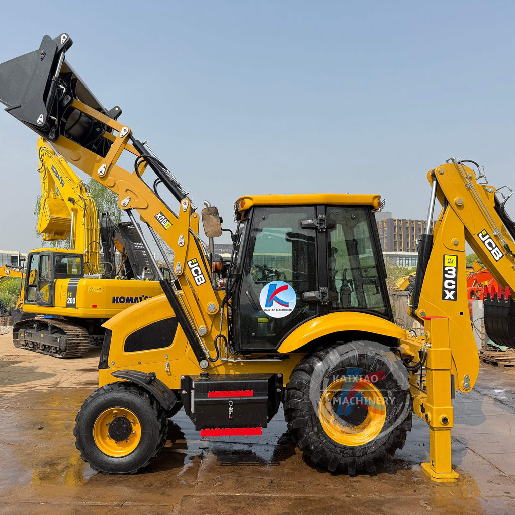 NEW JCB 3CX BACKHOE LOADER