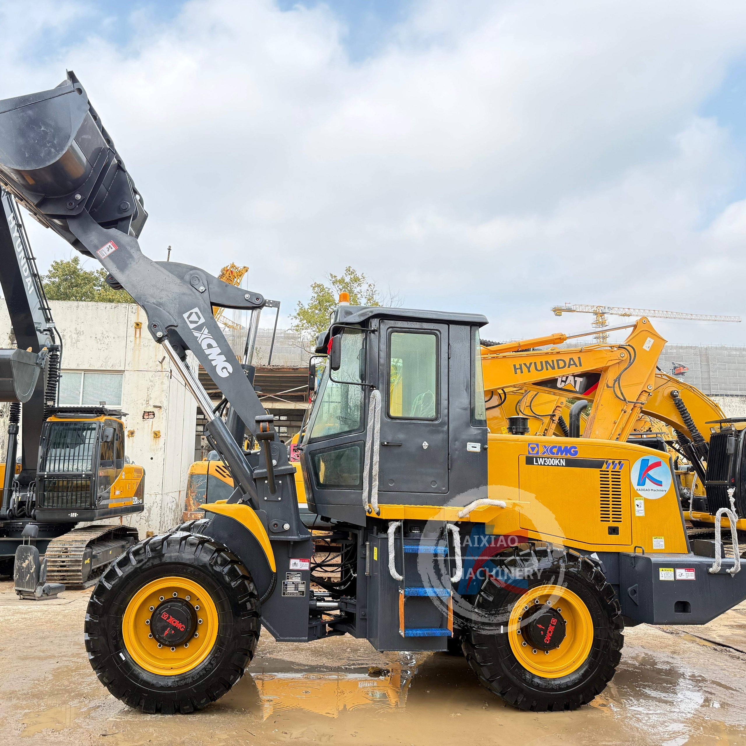 XCMG LW300KN WHEEL LOADER