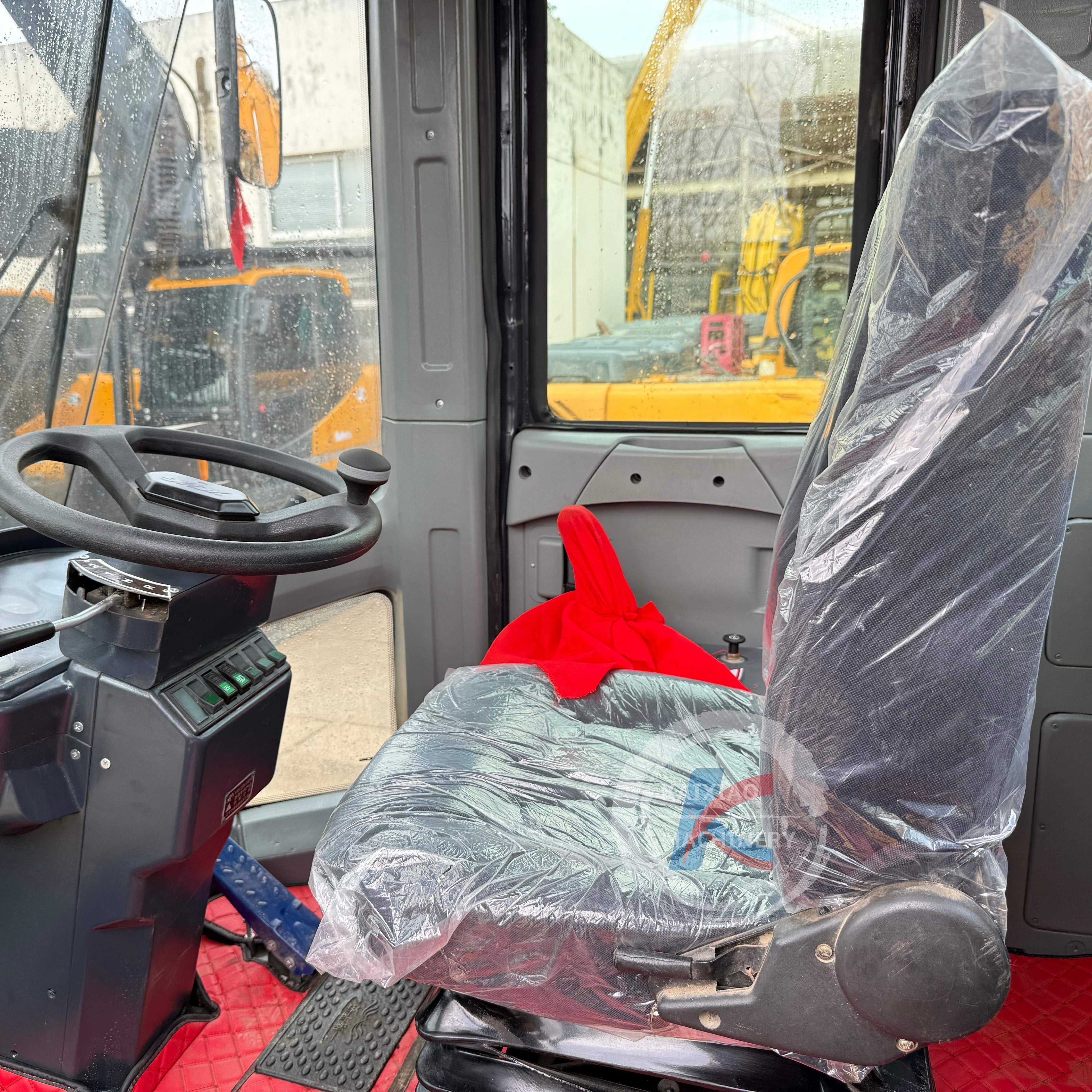 XCMG LW300KN WHEEL LOADER