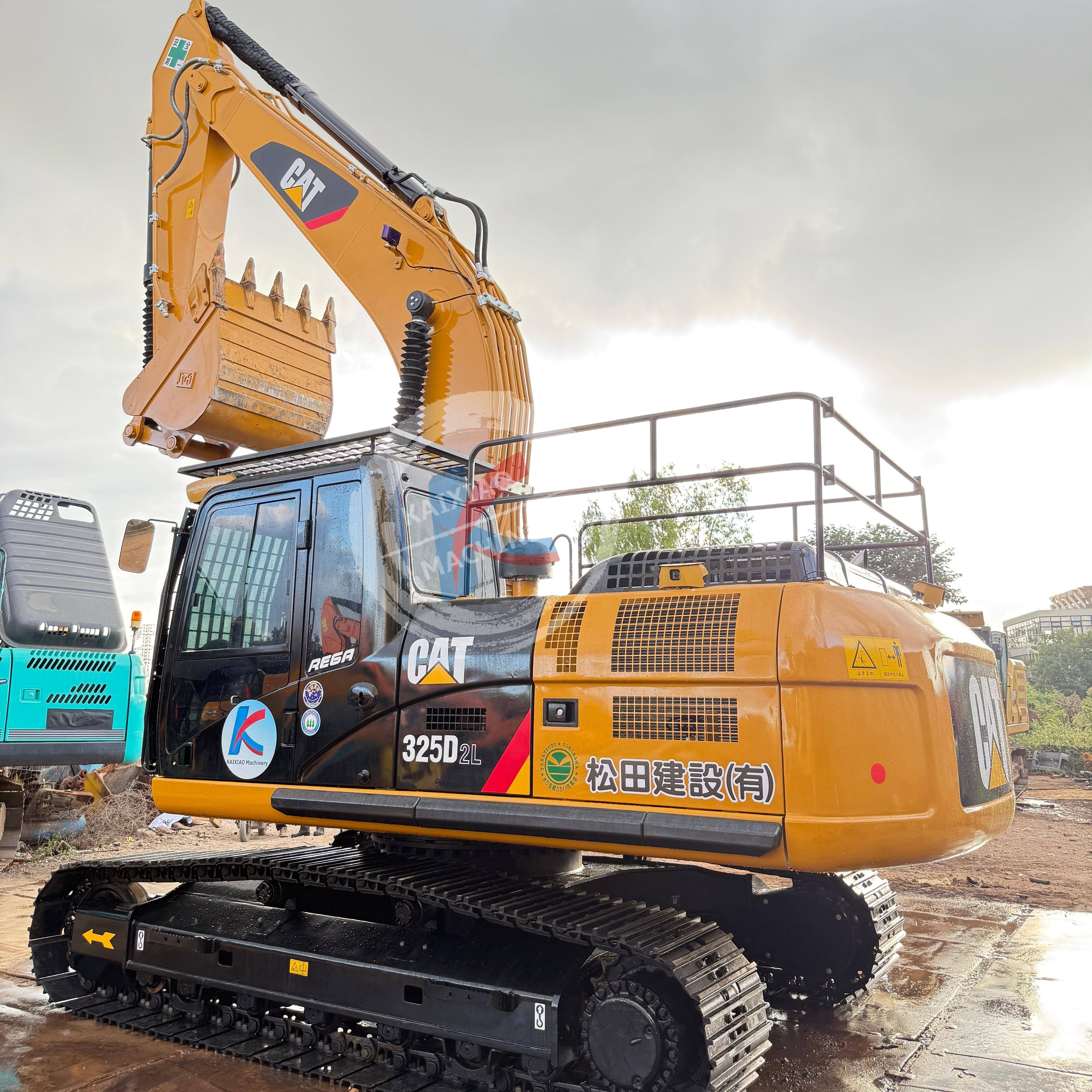 CATERPILLAR CAT325D2L JAPAN 25TON EXCAVATOR