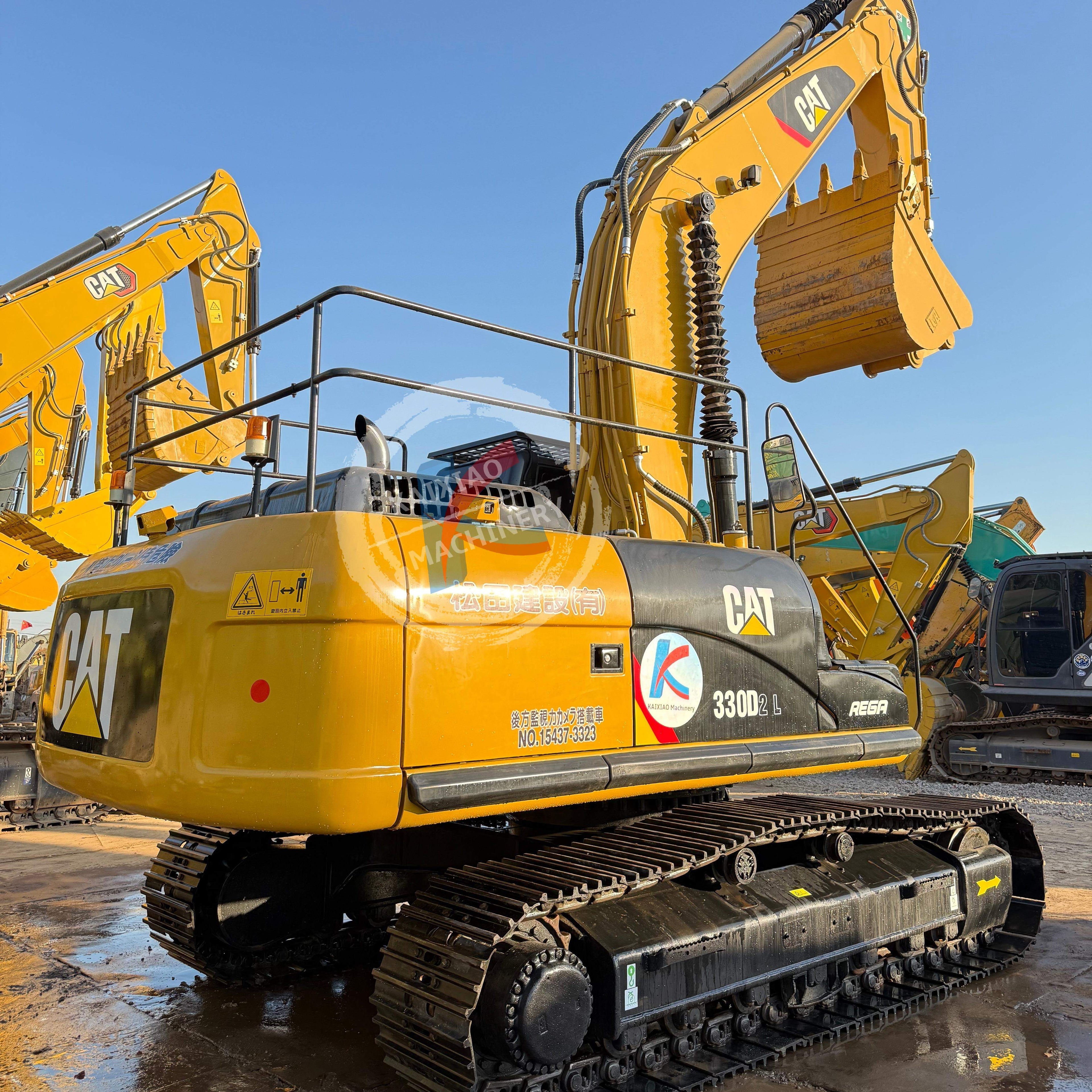 CATERPILLAR CAT330D2L JAPAN 29TON EXCAVATOR