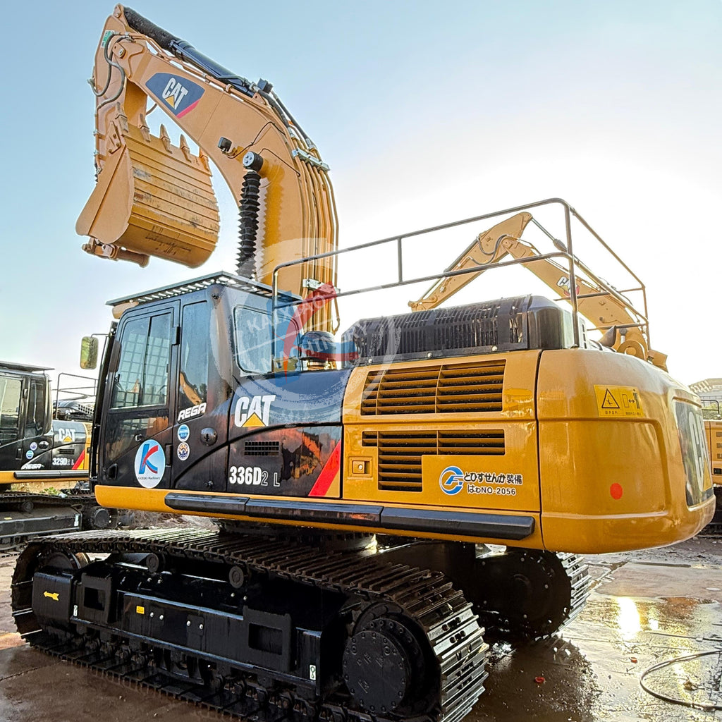 CATERPILLAR CAT336D2L JAPAN 29TON EXCAVATOR