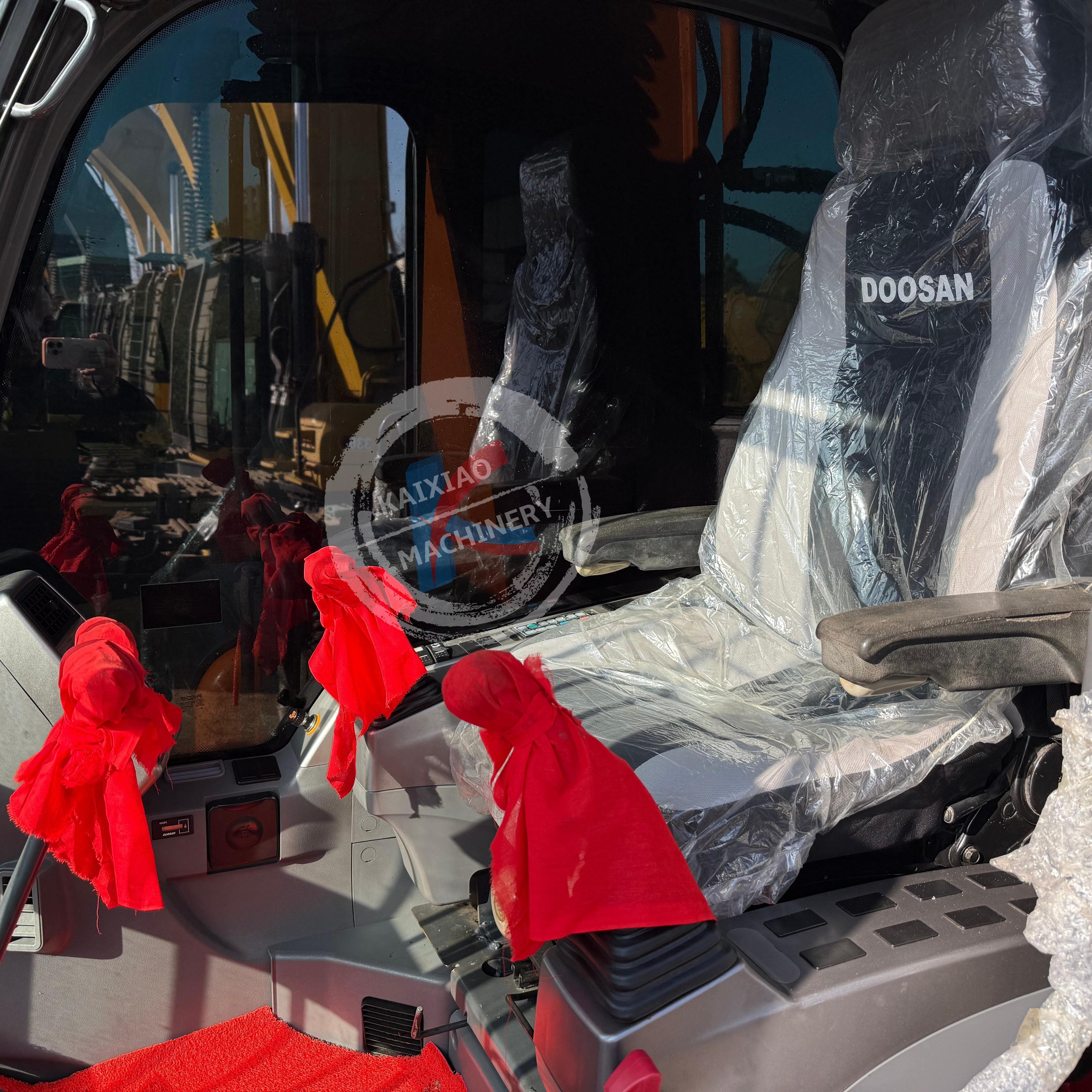 DOOSAN DX225 KOREA ORIGINAL EXCAVATOR