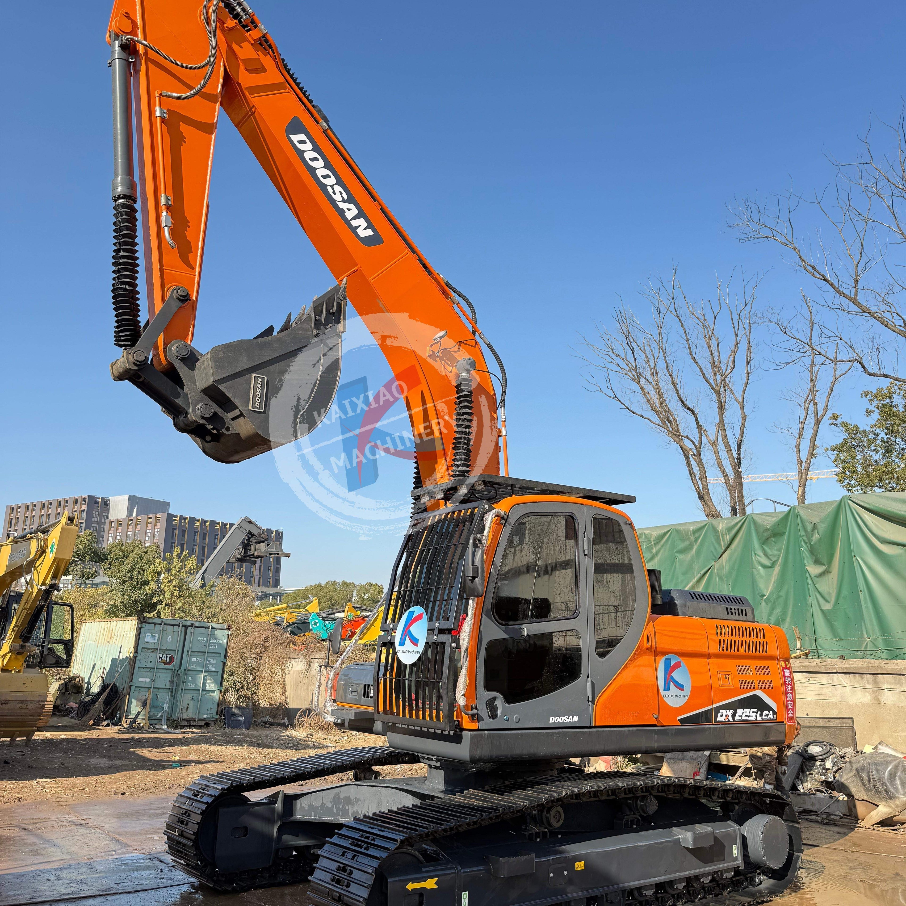 DOOSAN DX225 KOREA ORIGINAL EXCAVATOR