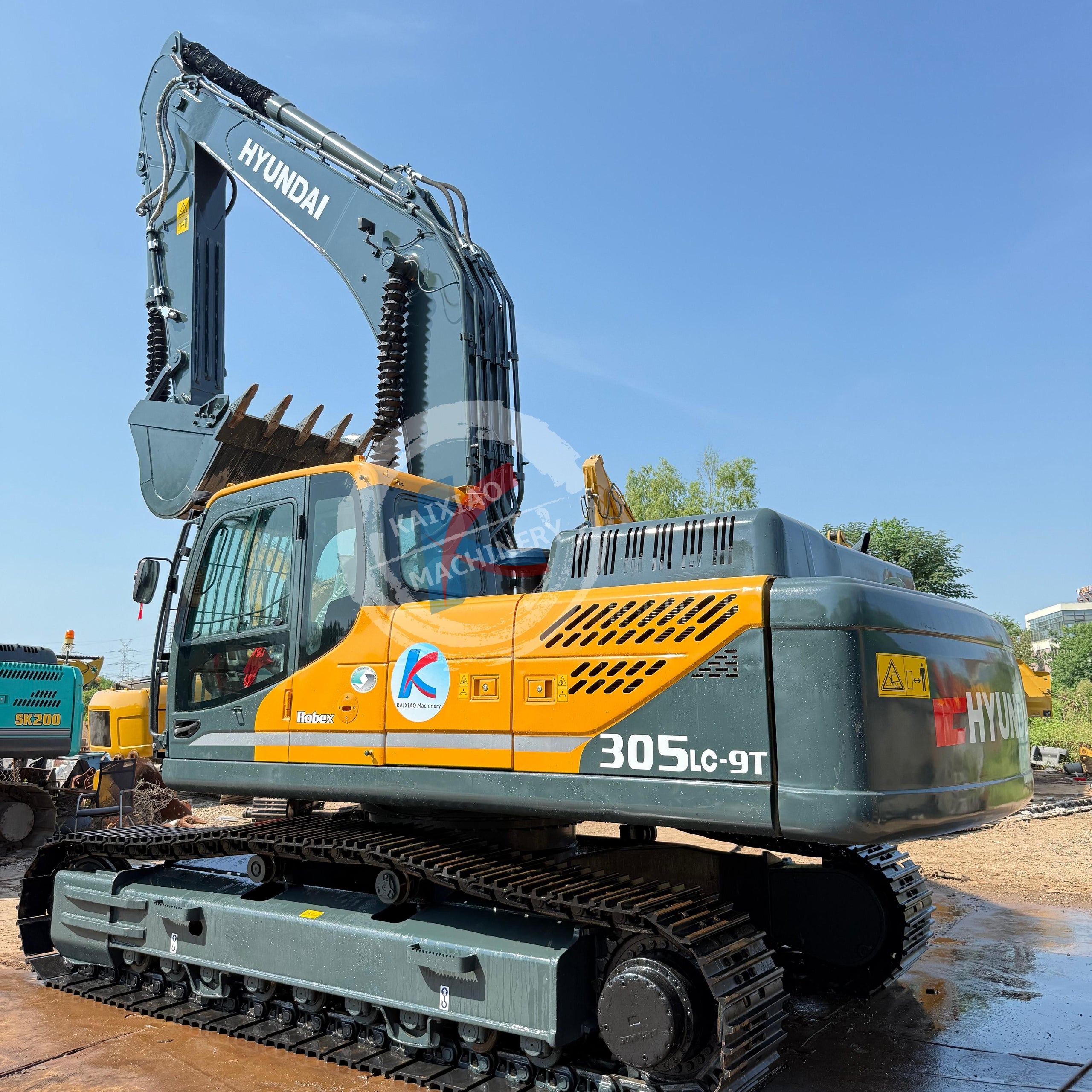 HYUNDAI R305LC-9S CUMMINS ENGINE EXCAVATOR