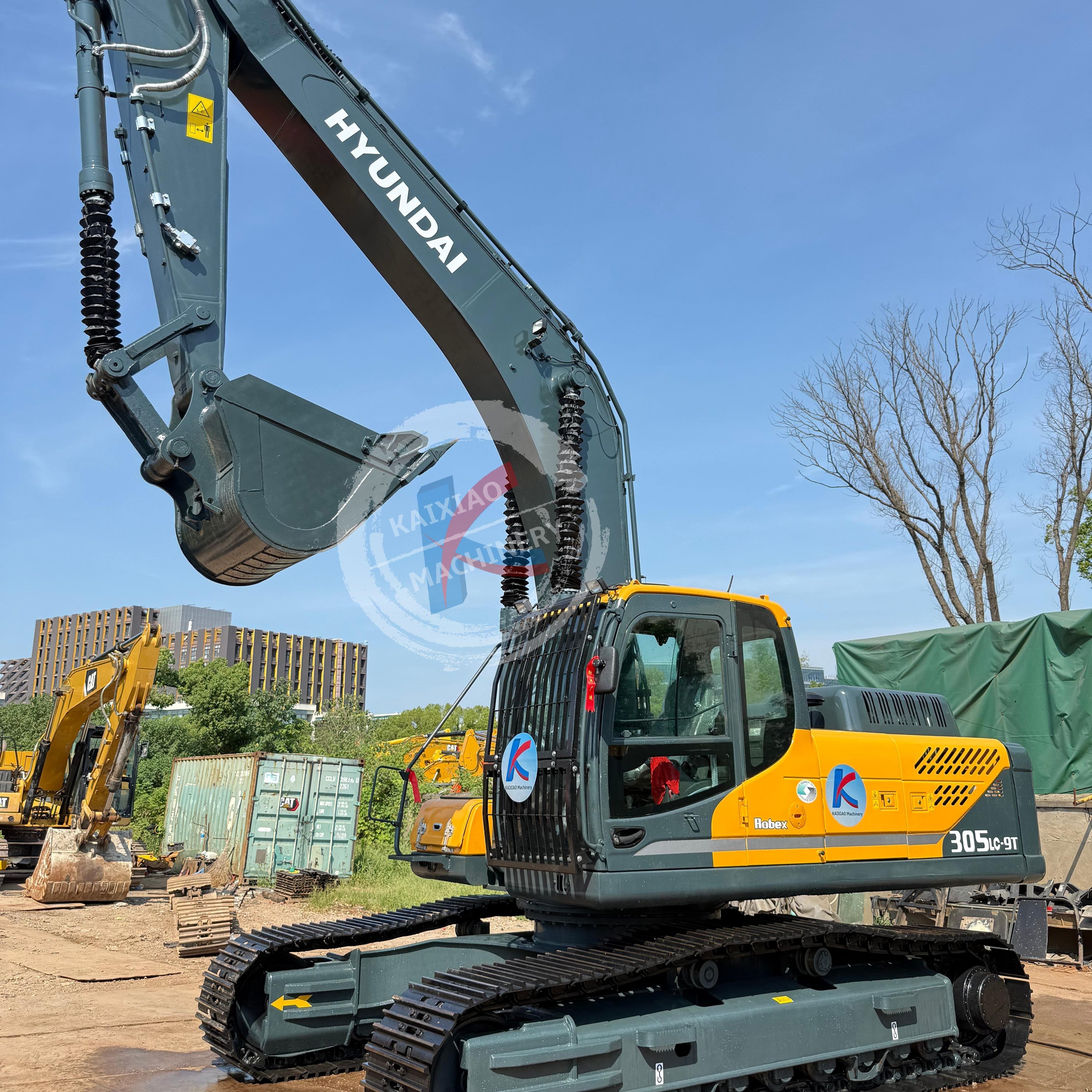 HYUNDAI R305LC-9S CUMMINS ENGINE EXCAVATOR