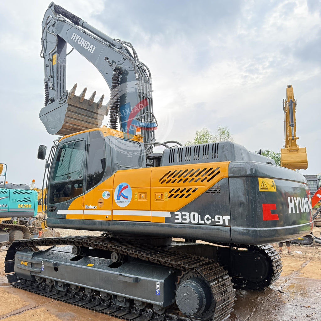 HYUNDAI R330LC-9S CUMMINS ENGINE EXCAVATOR