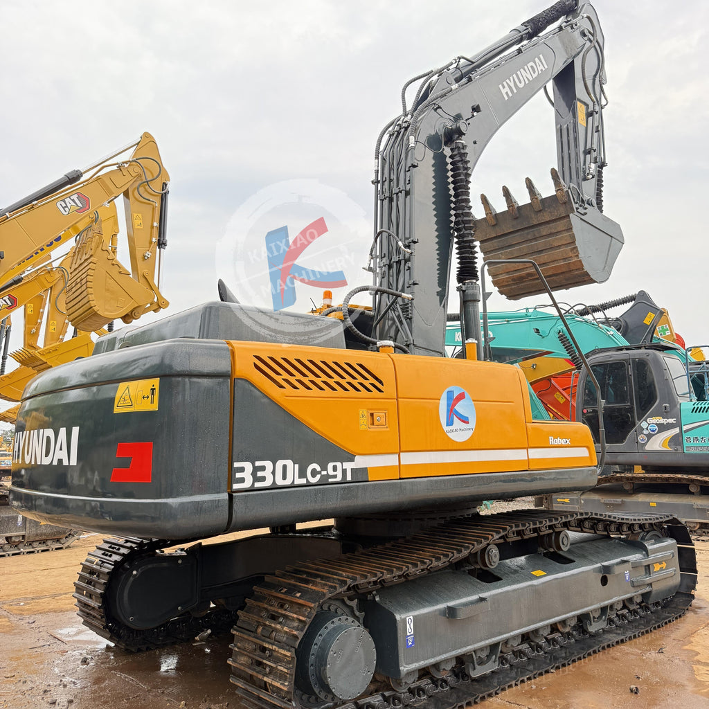 HYUNDAI R330LC-9S CUMMINS ENGINE EXCAVATOR