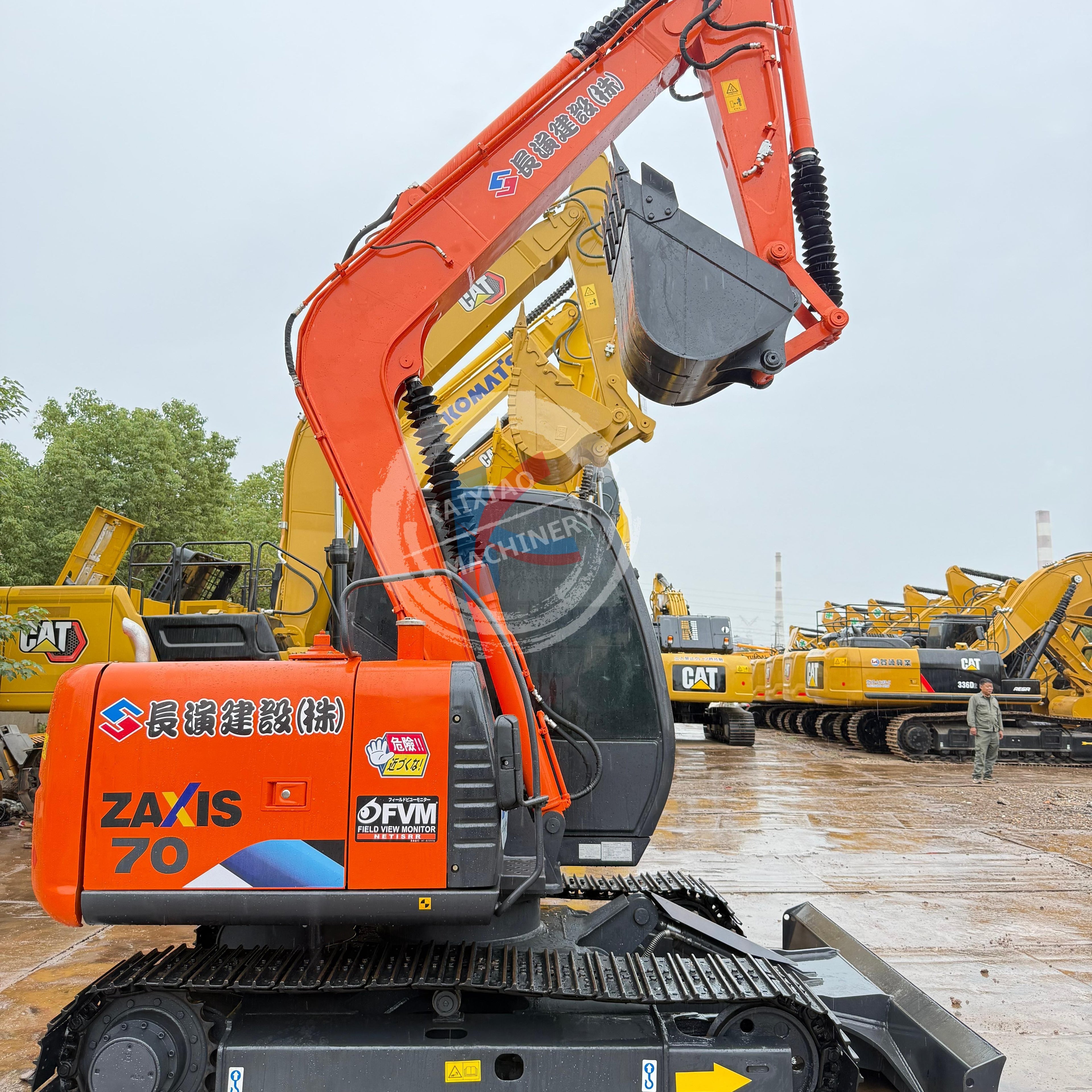 HITACHI ZX70 JAPAN ORIGINAL EXCAVATOR